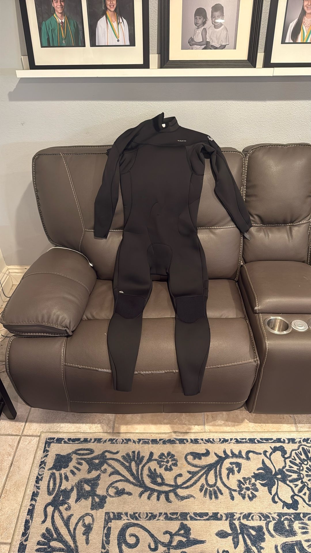 Quicksilver Wetsuit 3/2 (Large Tall)