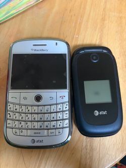 BlackBerry Bold and AT&T Flip Phone Lot