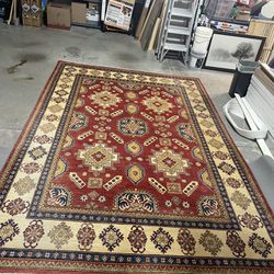 Beautiful 9x12 Hand-knotted Wool Area Rug