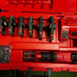 Milwaukee Forcé Logic 2922-22 Press Tool Kit 