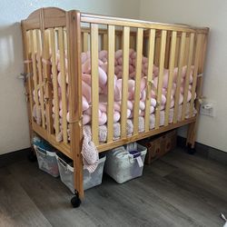 Baby Crib 