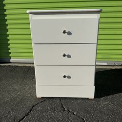 White 3-Drawer Nightstand New