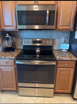 Stainless Steel Appliances in great condition