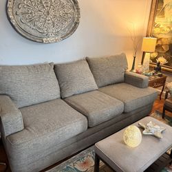 Ellis Furniture Sofa and Chaise 