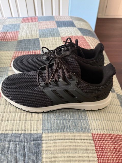 Adidas NEO Men’s Running Shoes 