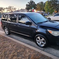 2010 Volkswagen Routan