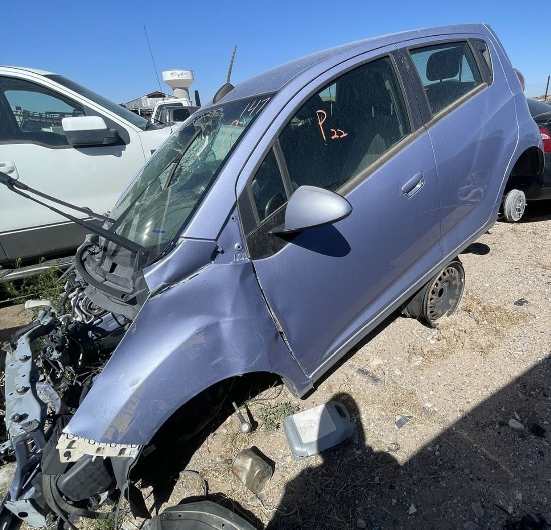 2013 Chevy Spark Part Out ‼️