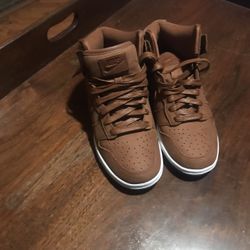 Flawless Nike Sneakers Size 5.5 Gift Quality 🎁