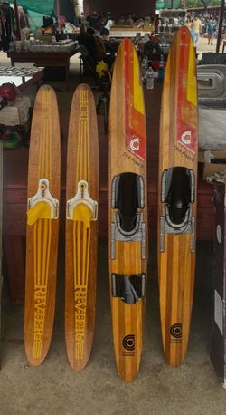 Solid wood skis