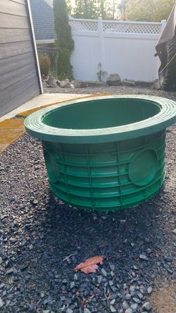Septic tank riser