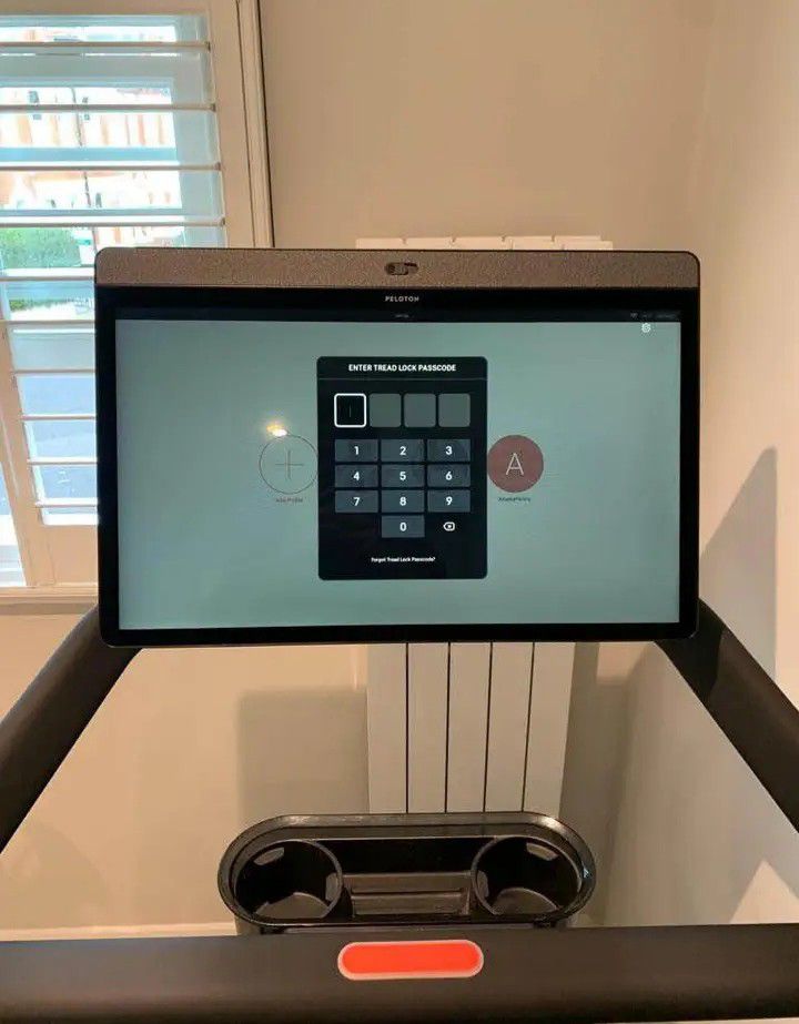 Peloton-Treadmill 