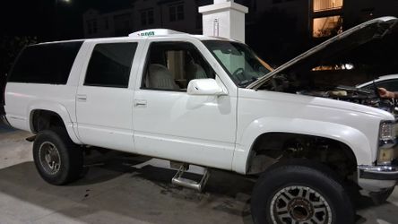 93 suburban lifted
