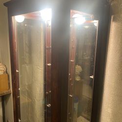 Mirrored Glass Hutch 