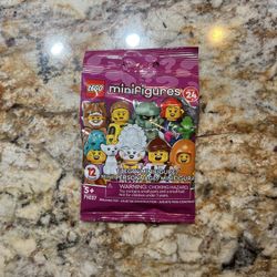 LEGO Series 24 Polybag