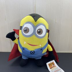 Despicable Me Vampire Dracula Minion Plush 10" w/tags