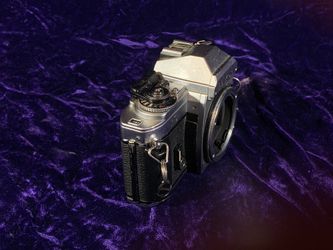 Nikon FG Camera