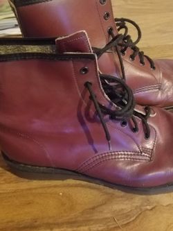 Doc MARTINS made In England Leather Size 11
