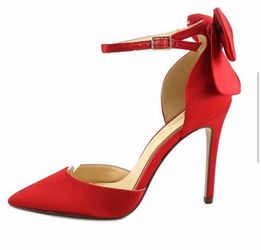 Jessica Simpson heels
