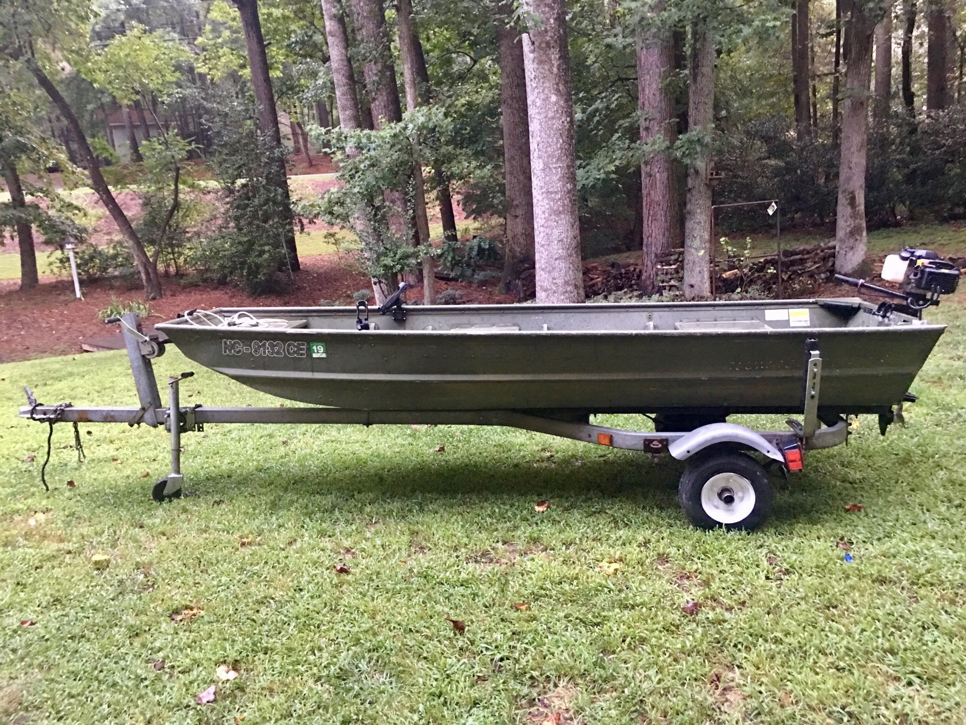 12 ft Jon boat