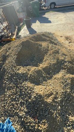 Base gravel  free