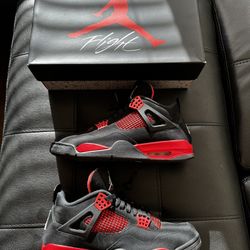 Jordan 4 Retro