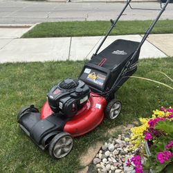 Yard machines self Propelled Lawn Mower