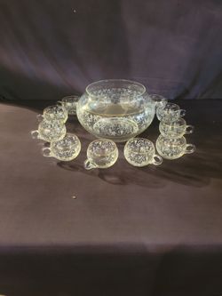 1960s punch bowl set vintage.white grape leaves. 12 cups