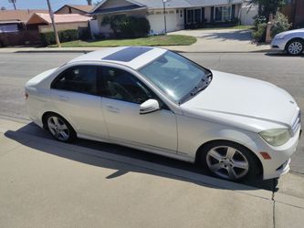 2010 Mercedes C300