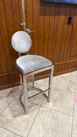 Barstool set of 4