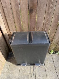 Trash can