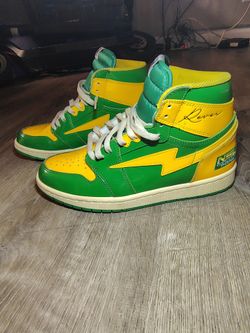 Size 9.5 Reves High Tops