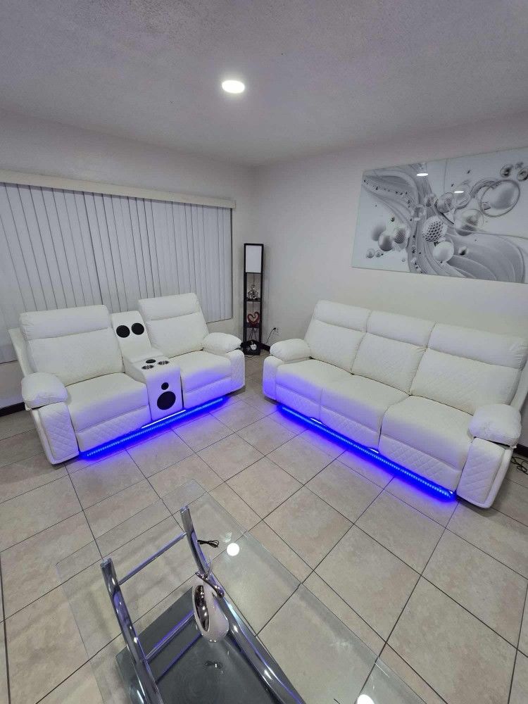 Brand New Reclining Sofa and Loveseat / Sofa y Loveseat Reclinables Eléctricos Nuevos a Estrenar...Fast Delivery 🚚 