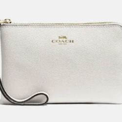 Coach Crossgrain Leather Small Corner Zip Wristlet, Chalk (F58035)