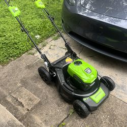 Brand New lawn mower 