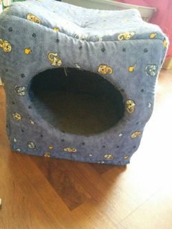 Kitty cube
