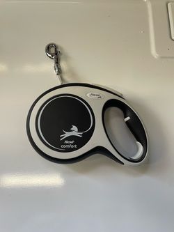 Retractable dog Leash