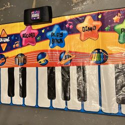 Kids Keyboard Playmat