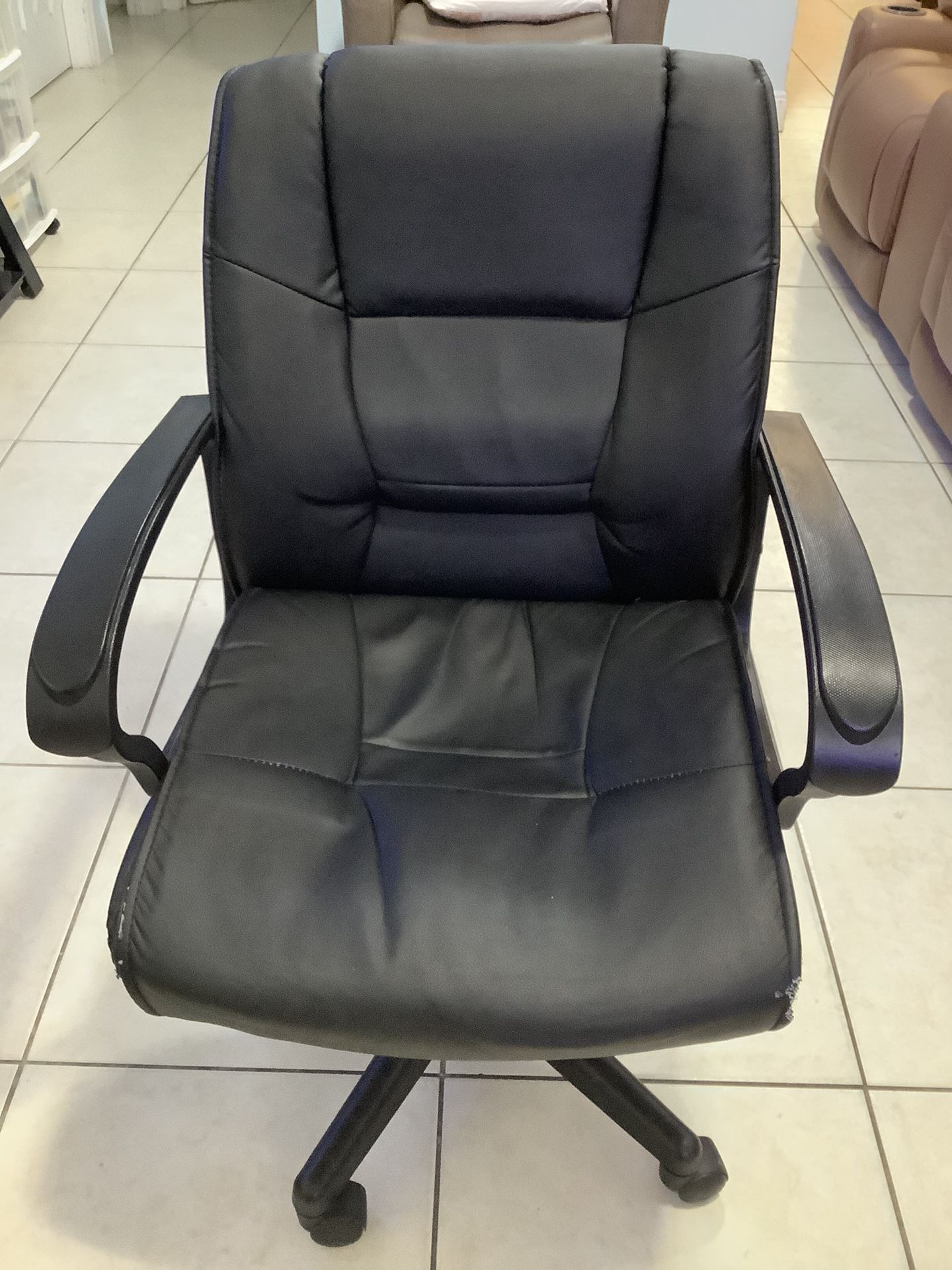 OFFICE CHAIR.  NEED TO GO BEFORE END OF THE MONTH. 