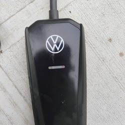 Volkswagen 2-in-1 mobile EV charge cable