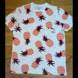 FREE PLANET APPAREL STRETCH T-SHIRT “ Pineapples” New Sz Medium 