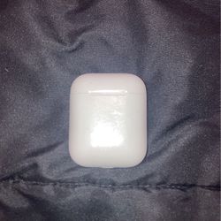 Airpod 1st gen  (BOX NOT INCLUDED)