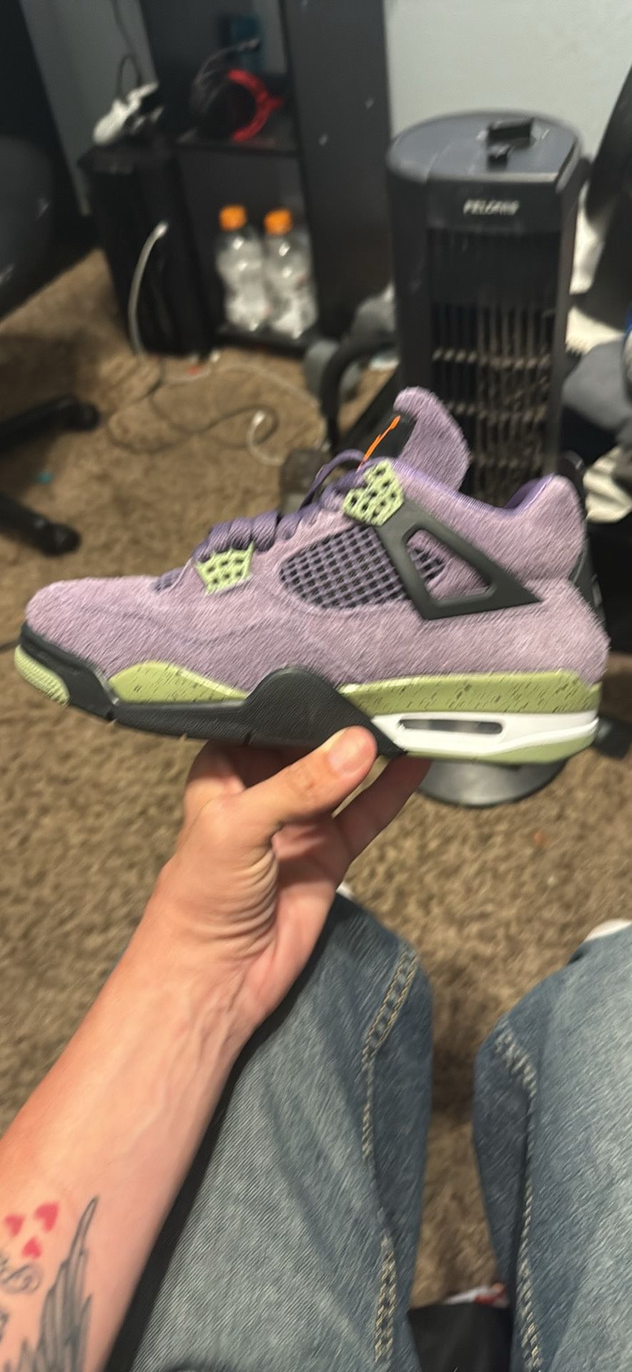 Women’s Air Jordan 4 Retro