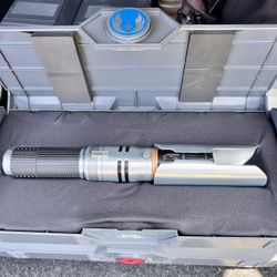 Star Wars Galaxy's edge Legacy Lightsaber Cal Kestis