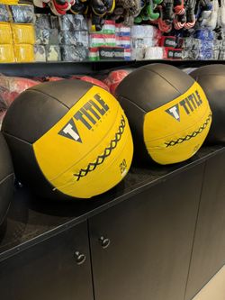 Title New 20lb medicine Ball 