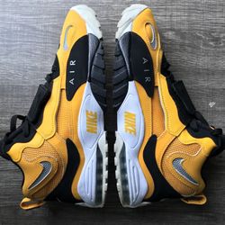NIKE AIRMAX SPEED TURF. (make a offer)