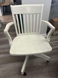 Wood Desk Office Swivel Chair Very Sturdy