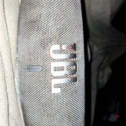 JBL Charge 5