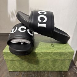 Gucci Slides 