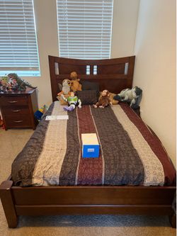 Juego de cuarto con Colchin full size