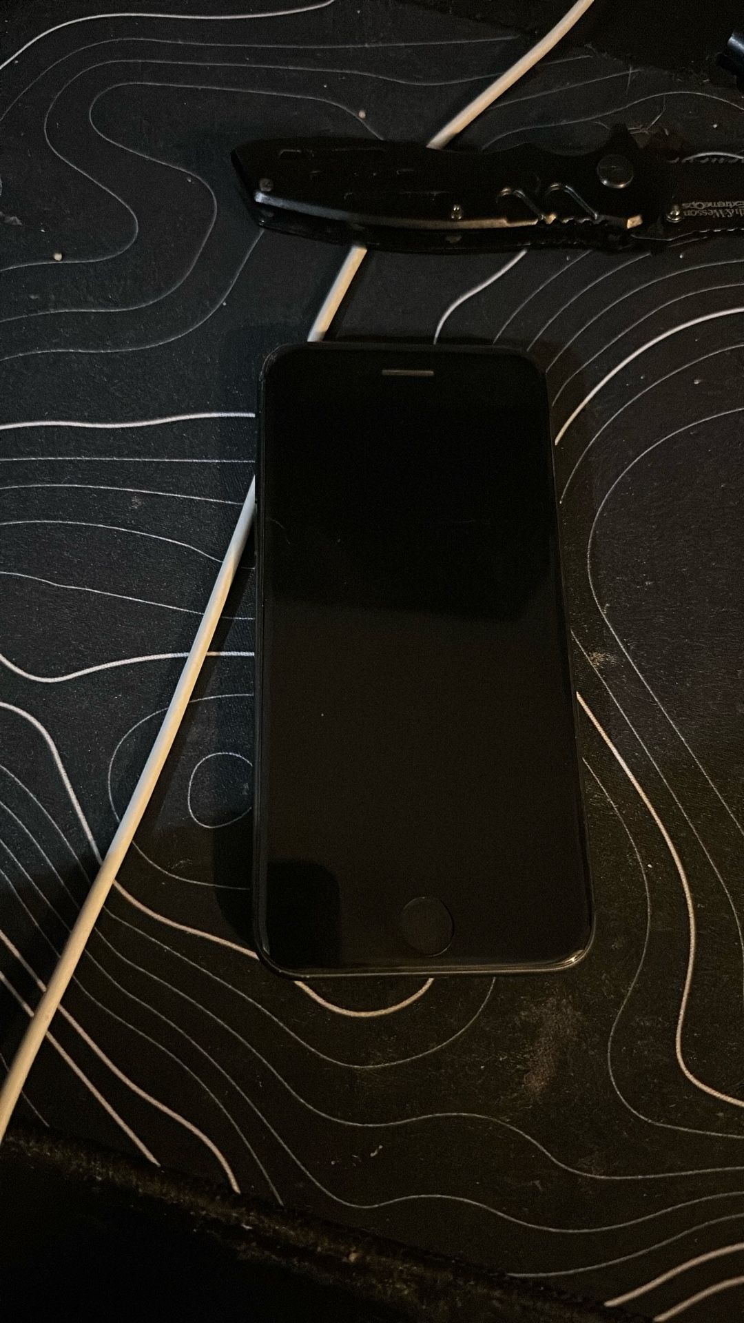 iPhone 8